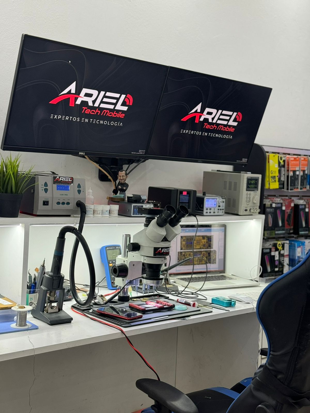 Taller de reparación Ariel Tech Mobile